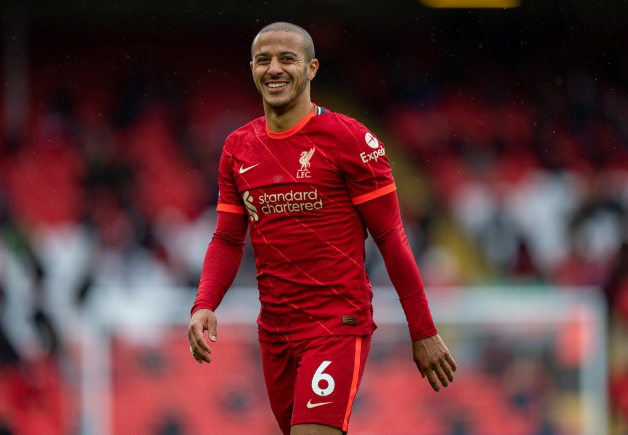 Huyền thoại Liverpool: ‘Thiago sẽ rời CLB’