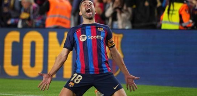Atletico muốn cướp công thần của Barca