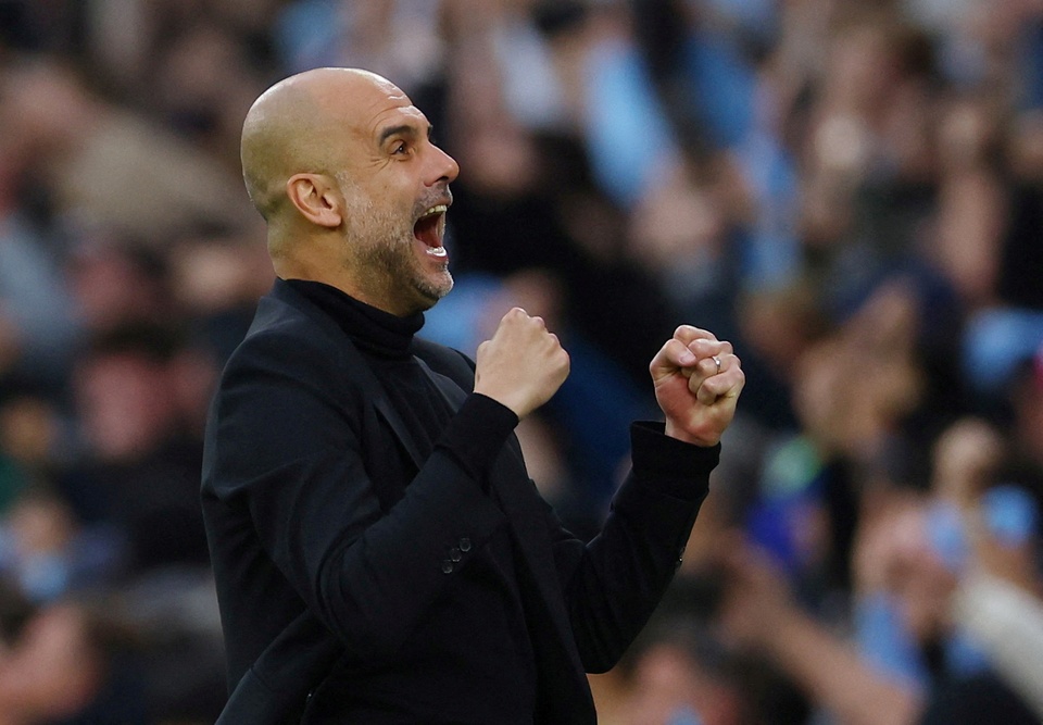 Mourinho mỉa mai Pep Guardiola