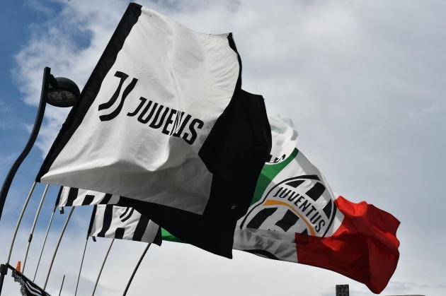 CHÍNH THỨC! Juventus lại bị trừ 10 điểm