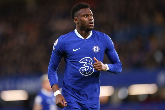 Tình hình chấn thương của trung vệ Chelsea
