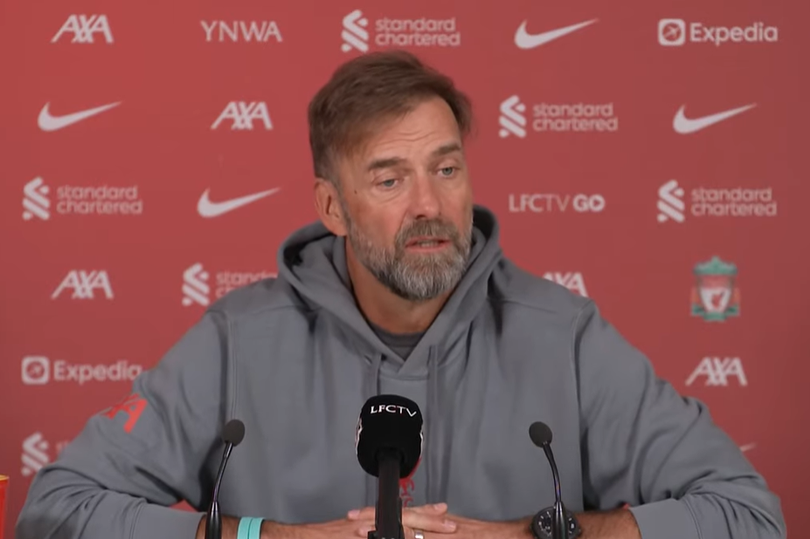 HLV Klopp phản ứng khi mất suất dự Champions League