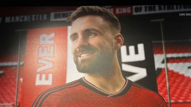 Rò rỉ áo đấu sân nhà của Man Utd mùa 2023/24