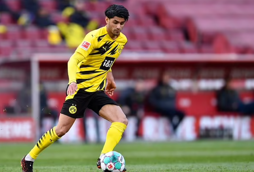 Brighton đón 'món hời' từ Dortmund