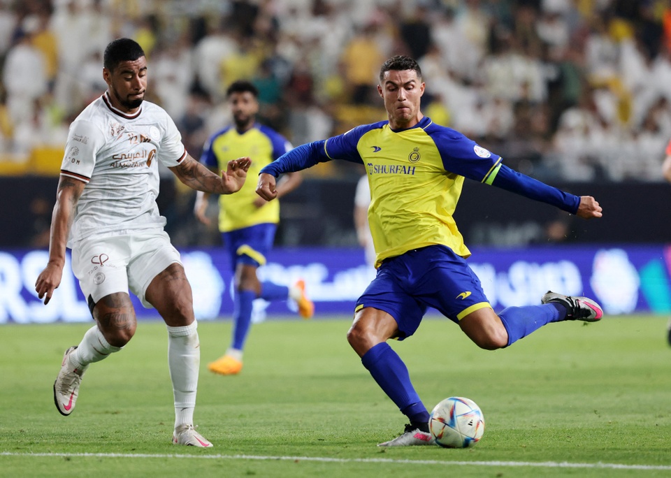 Lý do Ronaldo bỏ vòng cuối giải Saudi Arabia