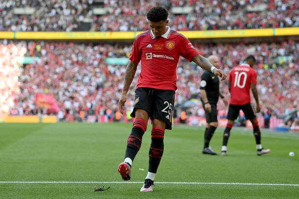 Phớt lờ Sir Alex, Sancho khiến cổ động viên M.U dậy sóng