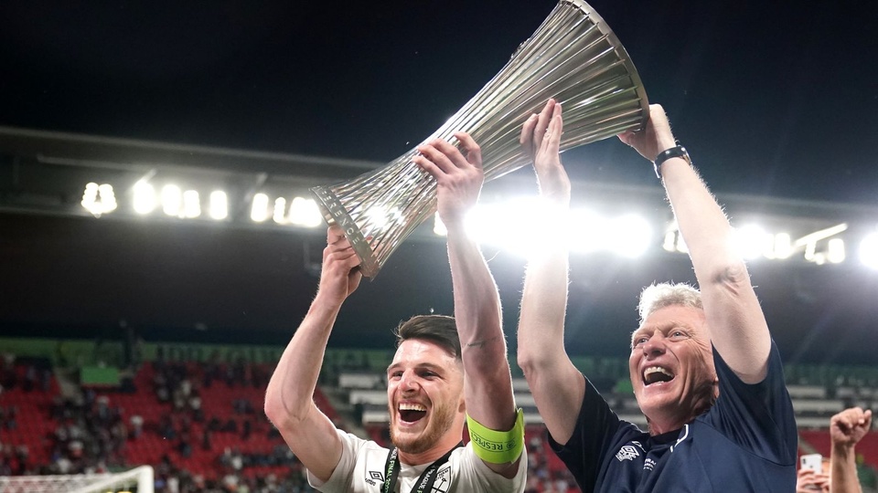 David Moyes: Điên rồ quá