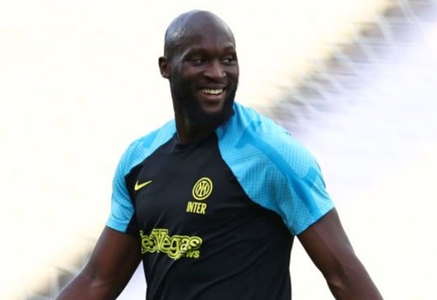 Lukaku biểu diễn kỹ thuật dứt điểm trước chung kết Champions League