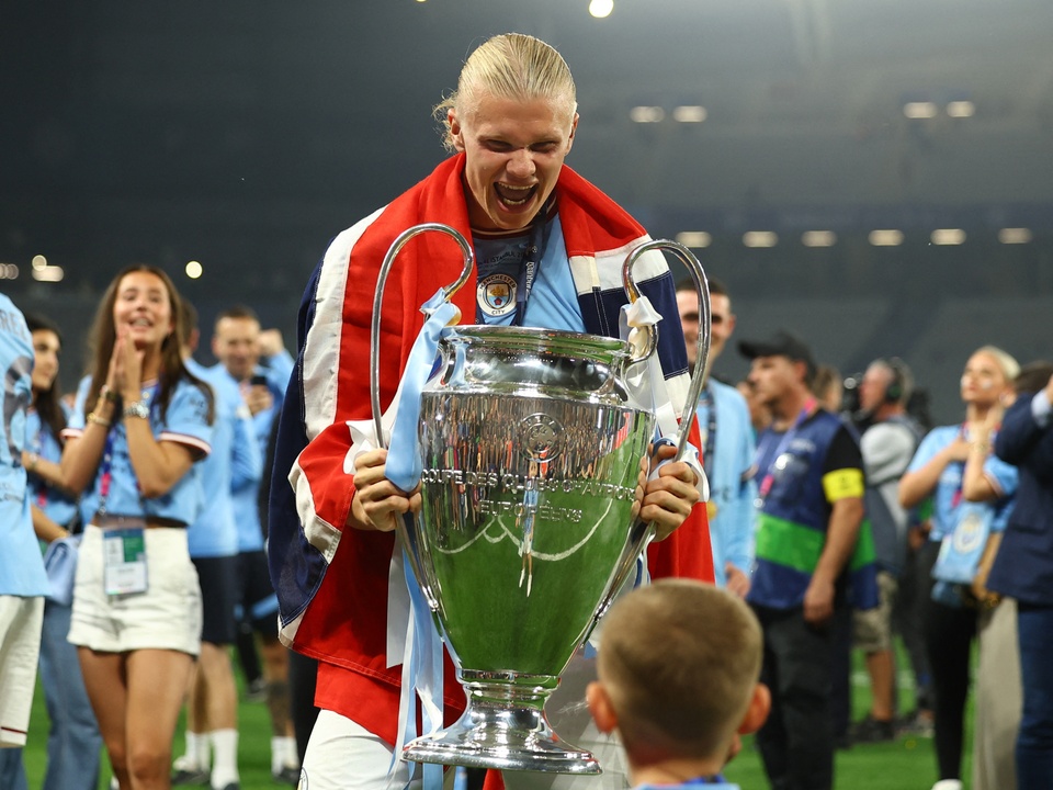 Haaland phá kỷ lục của Messi