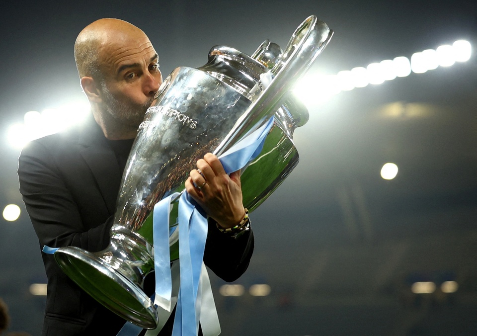 Pep trước cơ hội giành cú ăn 6 cùng Man City