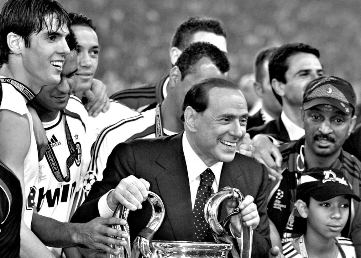 Silvio Berlusconi, cựu thủ tướng Italy, qua đời