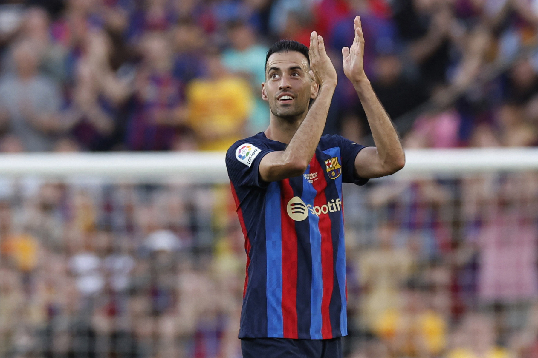 Sergio Busquets: Nhà cách mạng bóng đá hiện đại