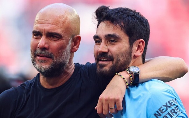 Ngôi sao 'underrated' để lại cho Pep bài toán lớn ở hàng tiền vệ