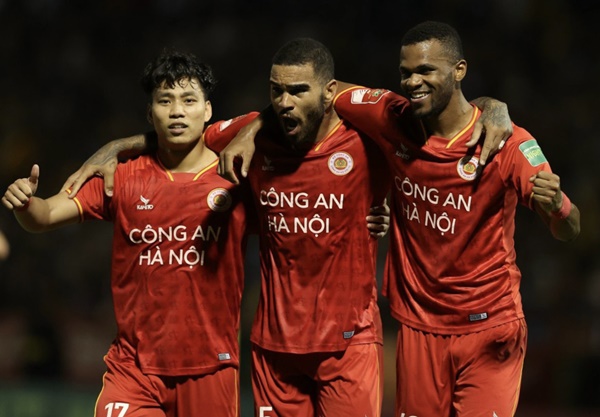 CAHN: 'Dream team' đua vô địch V-League