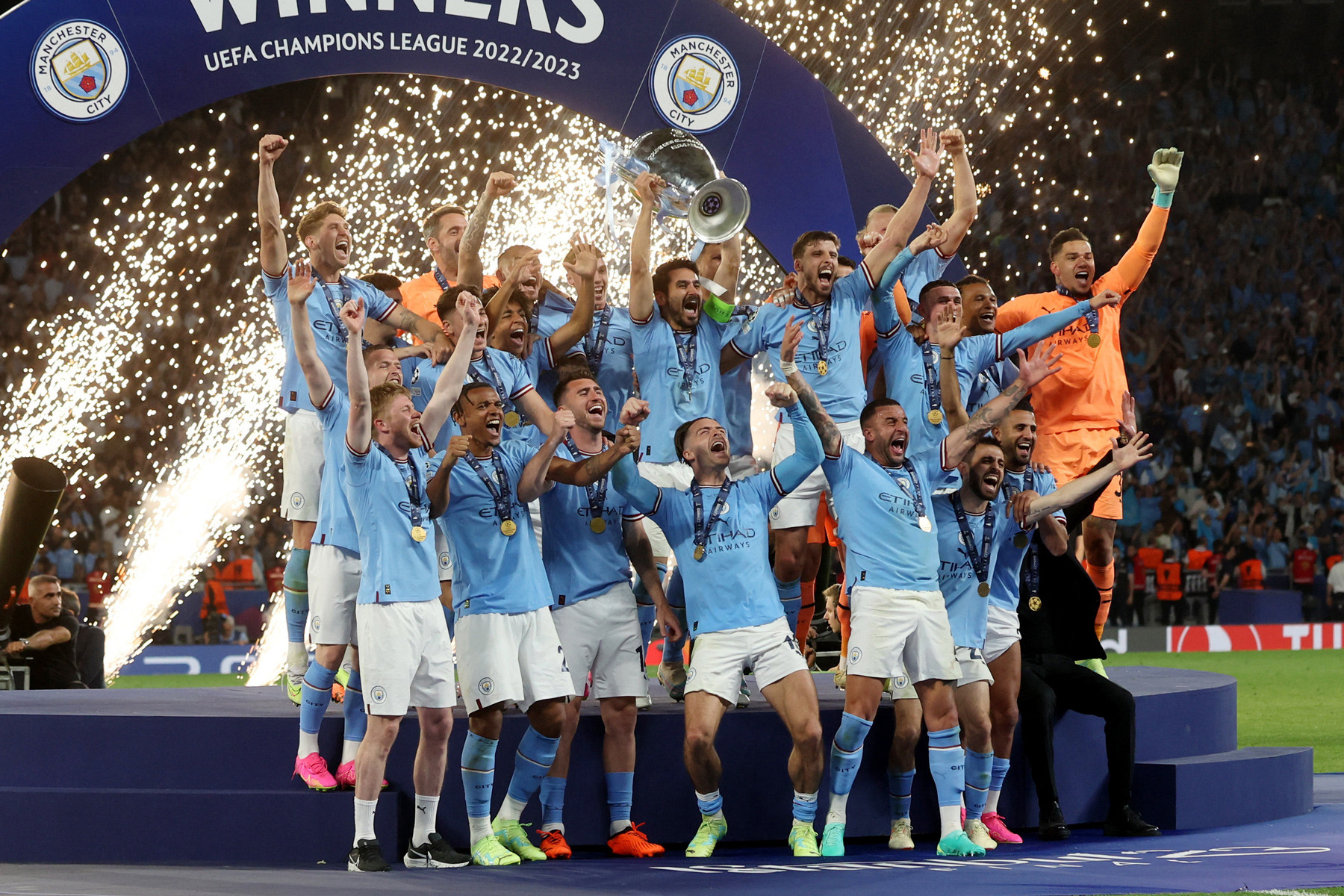 Ảnh bài viết Man City và 3-2-4-1: Kiệt tác của thiên tài Pep Guardiola