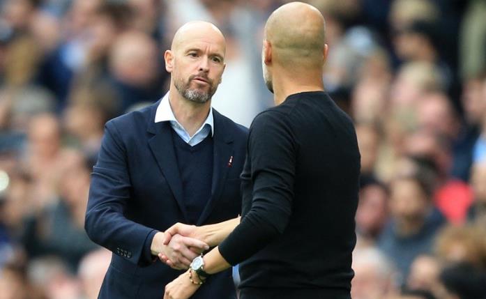 Man United gây sốc, hỏi mua tiền vệ Man City