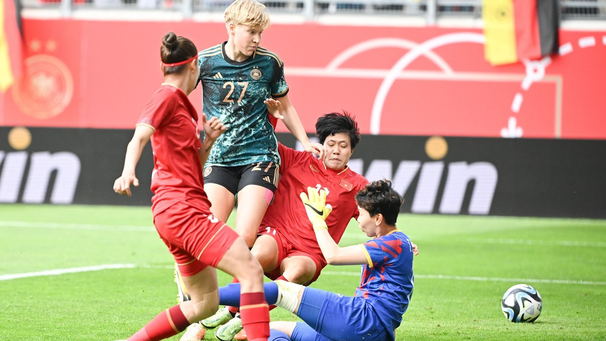Chương Thị Kiều hồi phục 80%, Huỳnh Như sẵn sàng cho World Cup