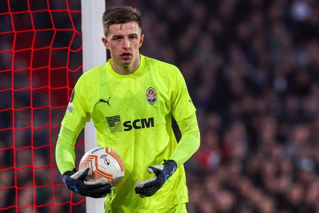Inter Milan mở đường cho Onana đến M.U