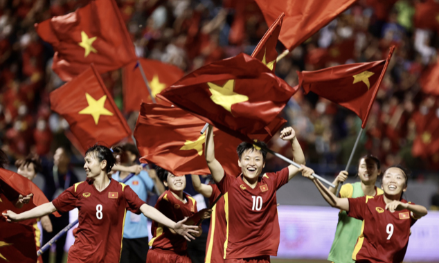 Tuyển nữ Việt Nam đi World Cup: Những cô gái chiến binh mở đường