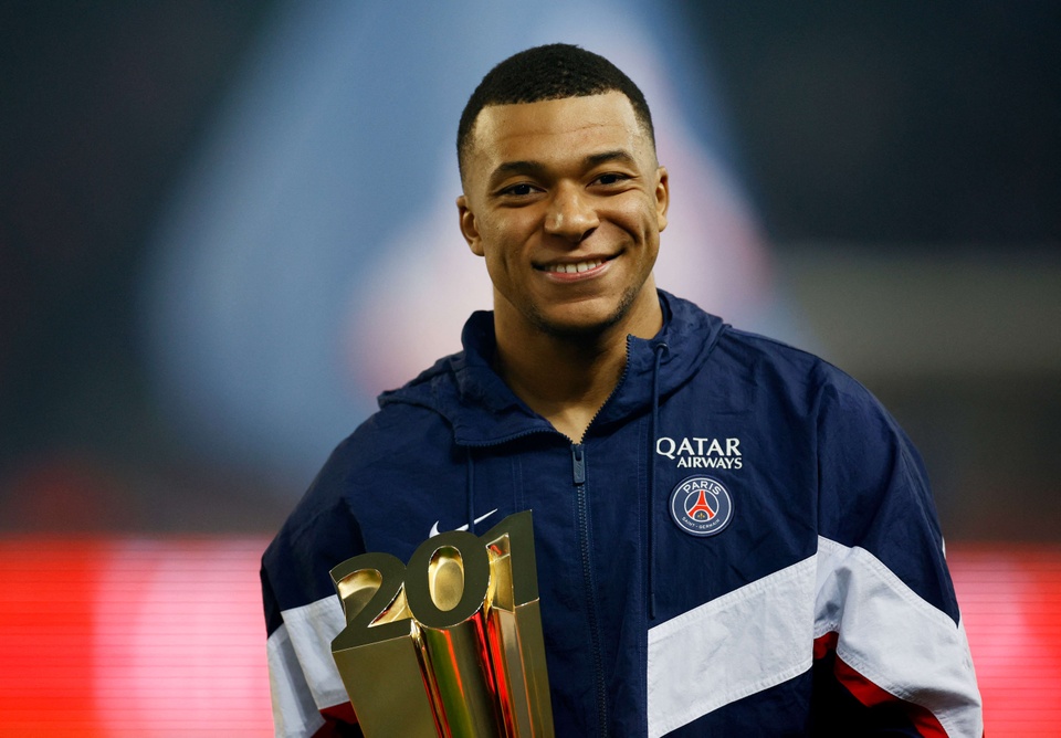 Marca: Mbappe muốn nhận 240 triệu euro nếu rời PSG