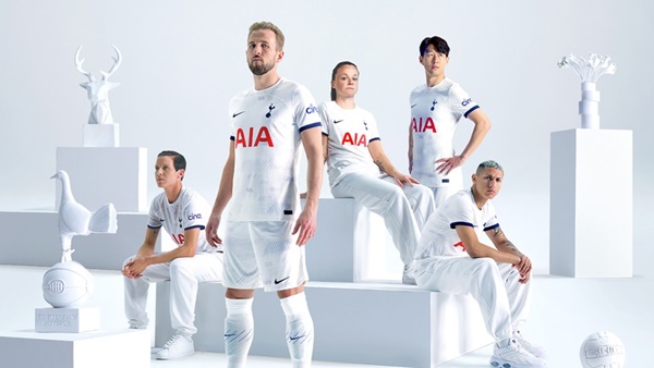 Ảnh bài viết Những mẫu áo đấu mùa 2023/24 bị chê