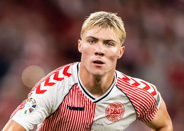 2 chìa khóa giúp Man Utd tự tin thâu tóm Hojlund