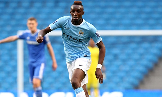 Người Man City ruồng bỏ hóa ‘quái thú’ ở Ligue 1