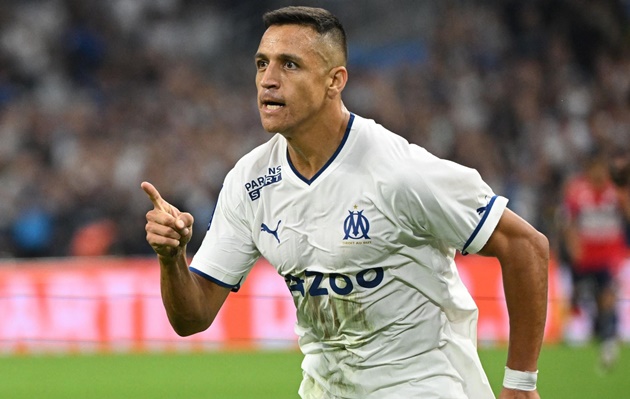 Alexis Sanchez tái hiện hình ảnh ở Arsenal