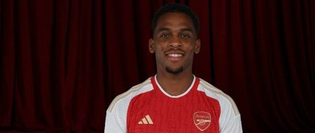 Rò rỉ hình ảnh tân binh tiếp theo khoác áo Arsenal