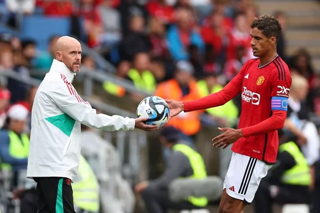 Trên cả Varane, Ten Hag nhận thấy ứng viên số 1 làm đội trưởng Man Utd