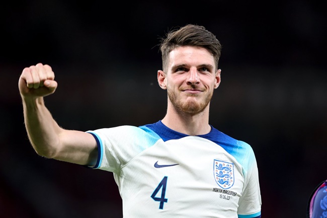 Vừa nổ tân binh thứ 2, Arsenal sắp công bố thêm bom tấn chuyển nhượng