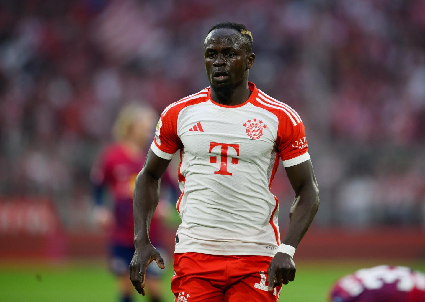 Sadio Mane sắp bị Bayern tống khứ