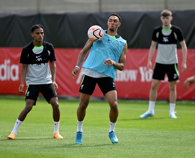 5 vấn đề Klopp cần giải quyết cho Liverpool trước mùa giải
