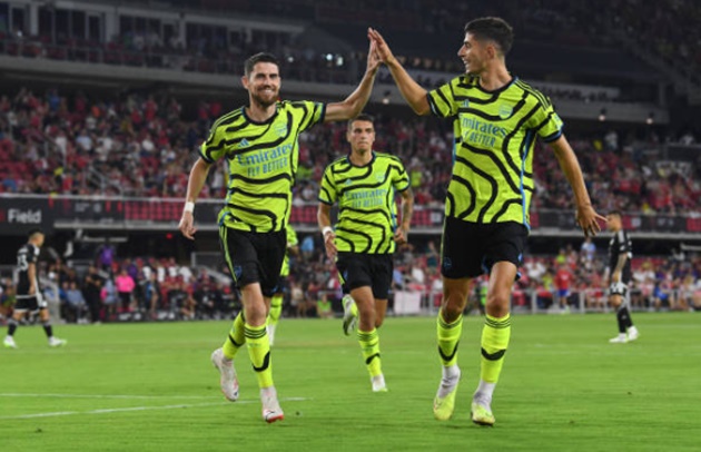 Tân binh khai hỏa, Arsenal mở tiệc trên đất Mỹ
