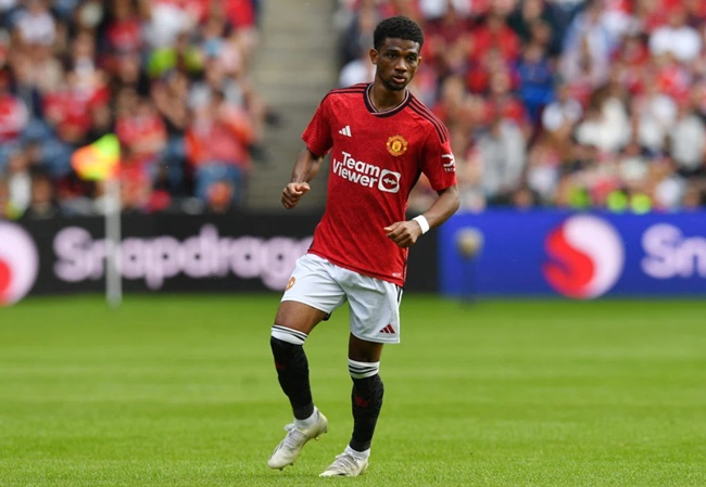 Ảnh bài viết Thắng Arsenal, Man Utd nhận ngay cú sốc