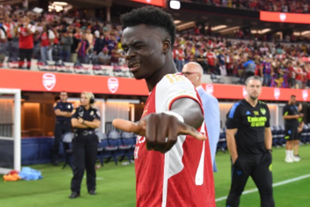 Chấm điểm Arsenal: 2 điểm 8; Ngày của hàng công