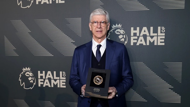 CHÍNH THỨC: Arsenal tôn vinh Wenger theo cách độc đáo
