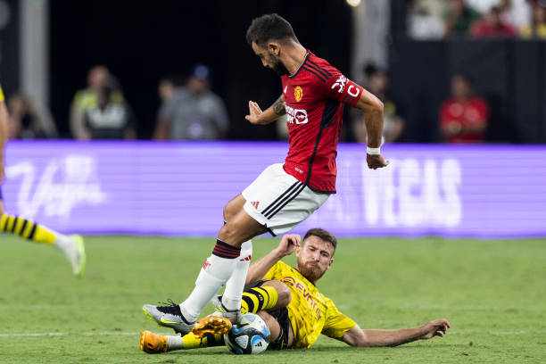 Ảnh bài viết Bruno Fernandes gây choáng trong trận thua Dortmund