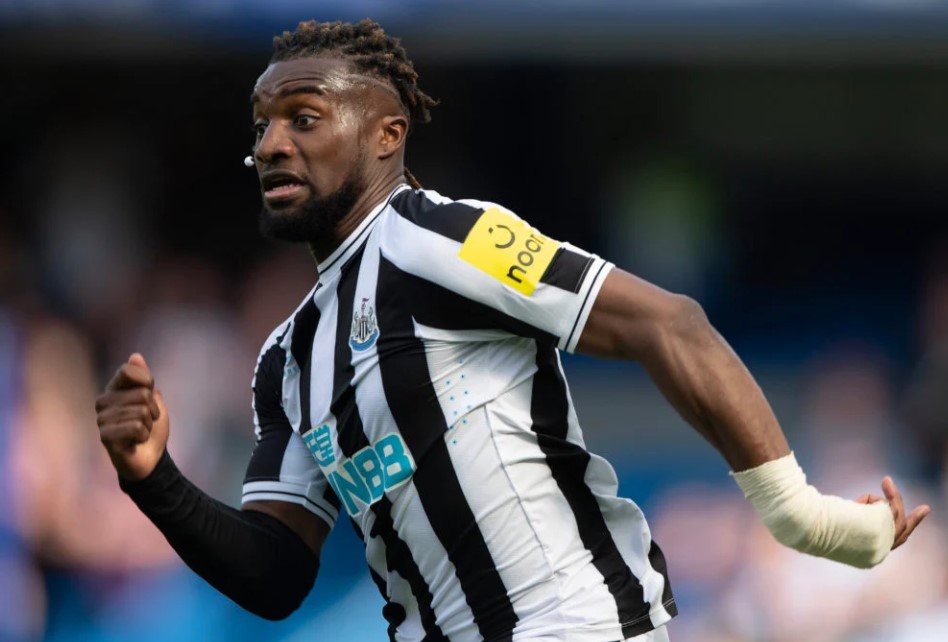 Người cũ Arsenal buồn vì Saint-Maximin rời Newcastle