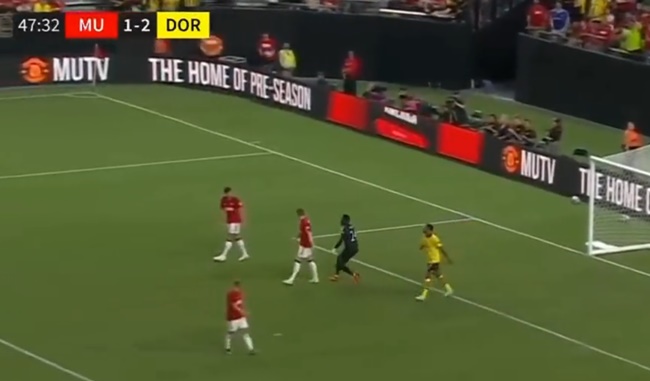 Onana 'sấy tóc' Maguire không thương tiếc