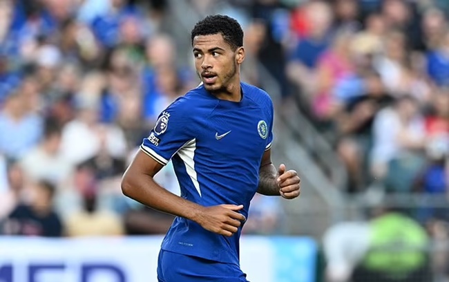 Chelsea chốt xong thỏa thuận 6 năm trước sự chèo kéo của Liverpool