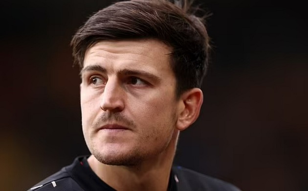 "Tôi sẽ cố gắng hết sức để đưa Maguire rời khỏi Man United" 
