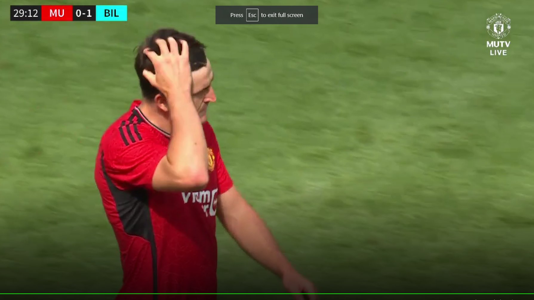 Ảnh bài viết Cạn lời! Harry Maguire lại xử lý ngáo ngơ khiến M.U thủng lưới