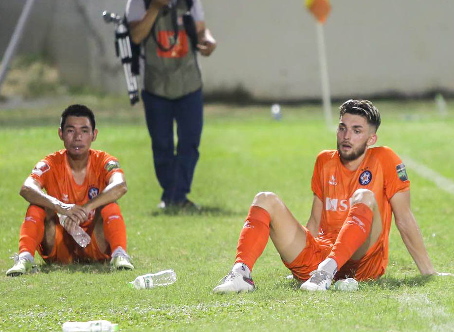 Kịch bản đua trụ hạng V-League: Cựu vương Đà Nẵng lâm nguy