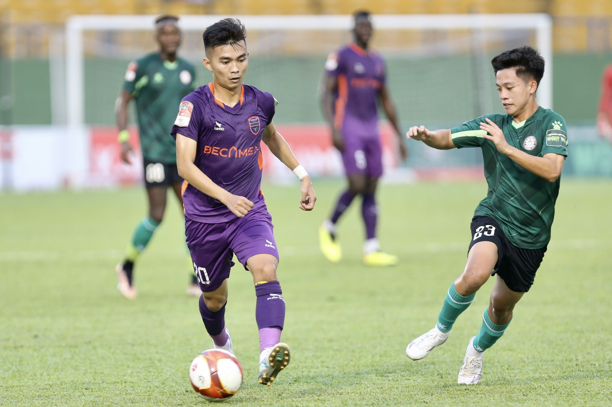 Đua trụ hạng V-League 2023: Niềm tin mong manh?