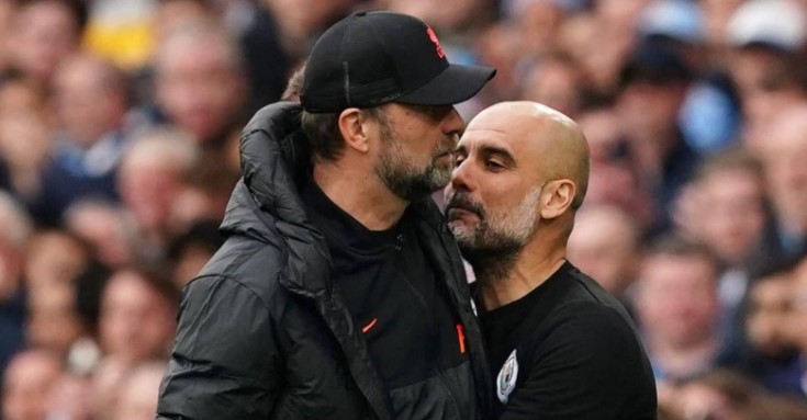 Thay Mahrez, Man City cạnh tranh 1 thương vụ với Liverpool