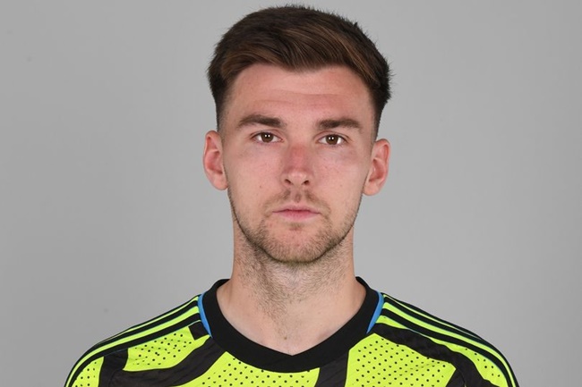 Arteta coi như tống khứ Tierney khỏi Arsenal