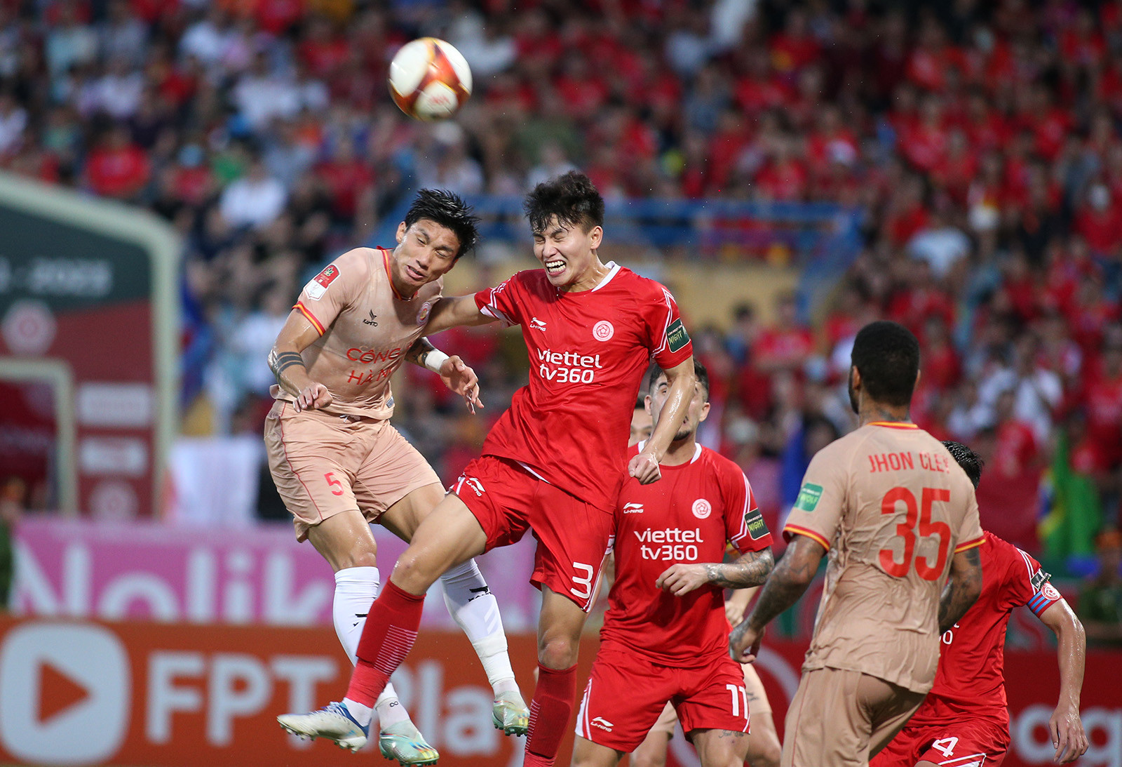 CAHN chạm tay vào Cúp V-League, trợ lý HLV nói điều bất ngờ