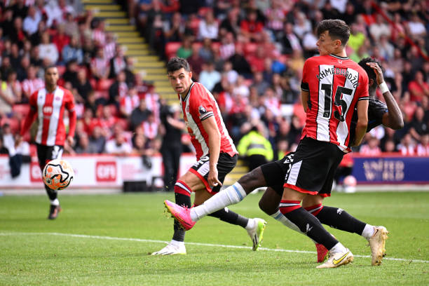 7 key pass, người cũ Arsenal gây choáng ngày mở màn Premier League