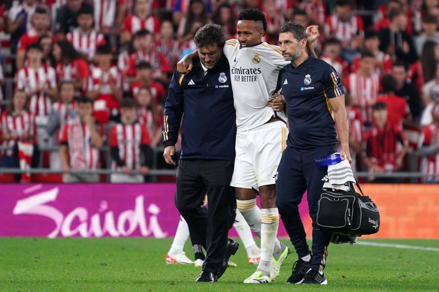 Real chiến thắng, Ancelotti nhận tin dữ về 1 trụ cột
